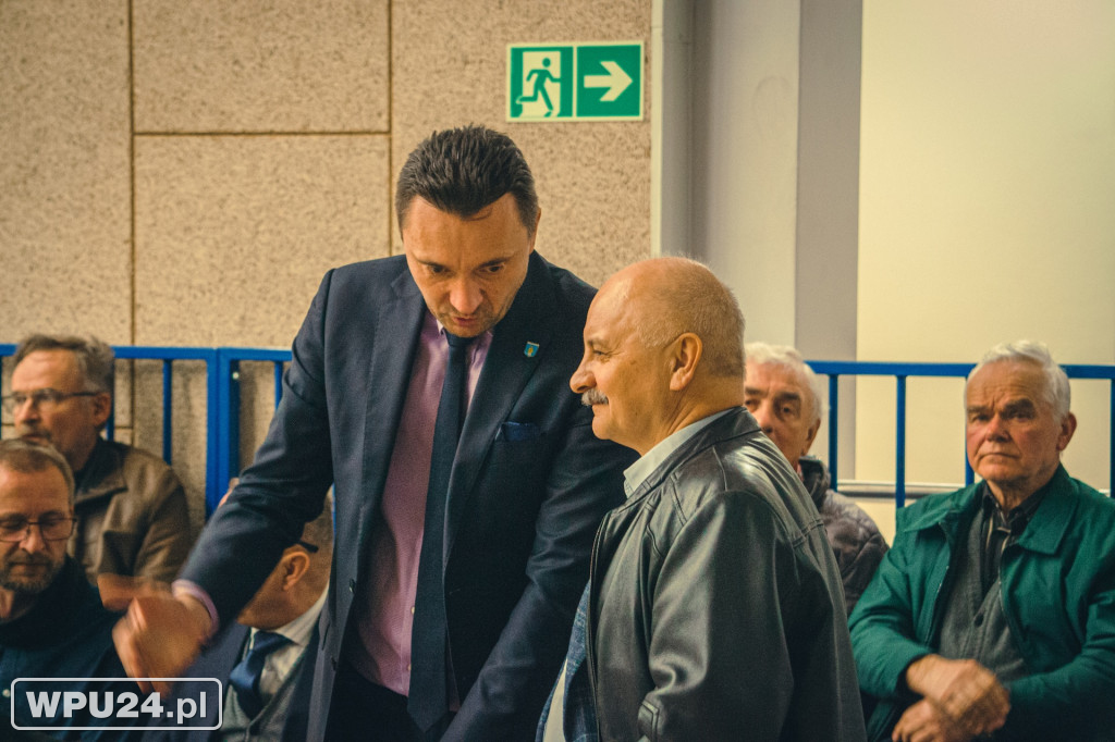 Konsultacje społeczne Kolej +