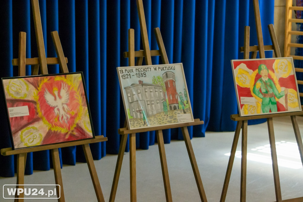 Na renowację sztandaru 13. Pułku Piechoty