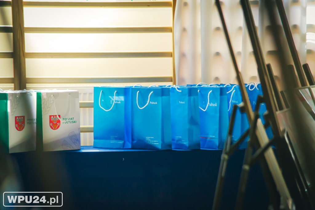 Na renowację sztandaru 13. Pułku Piechoty