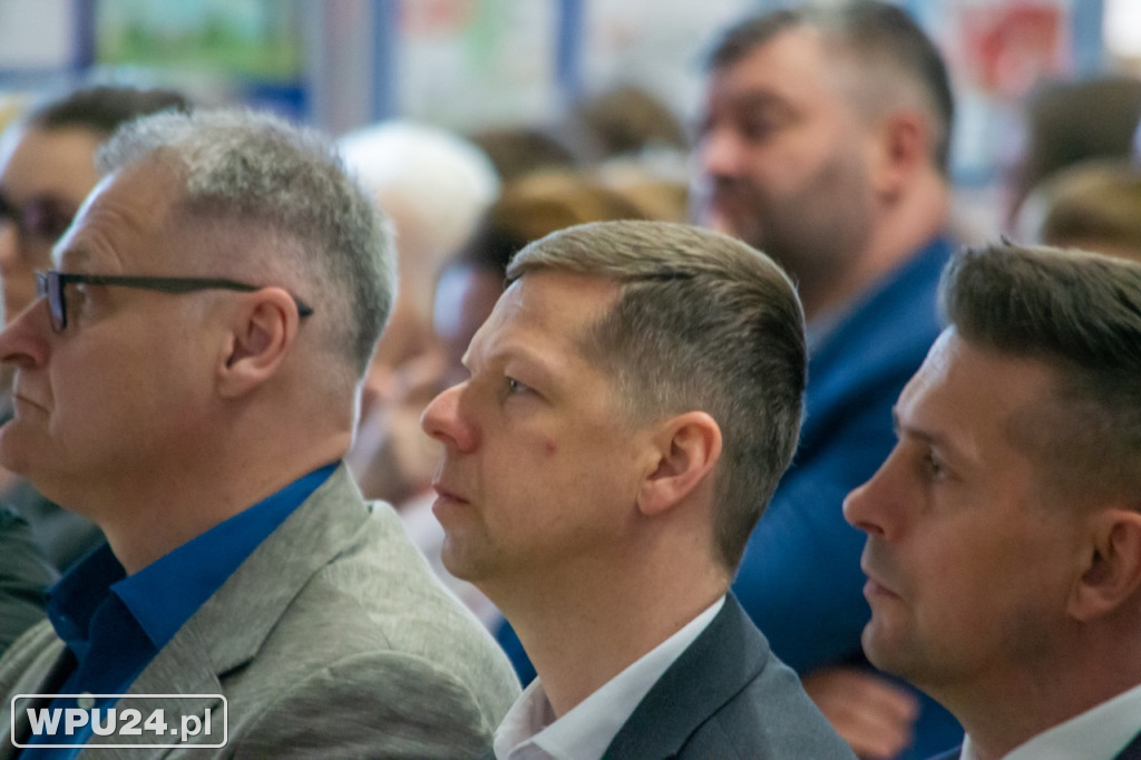 Na renowację sztandaru 13. Pułku Piechoty