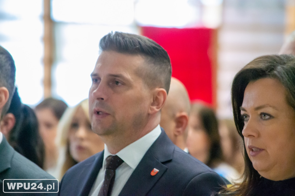 Na renowację sztandaru 13. Pułku Piechoty