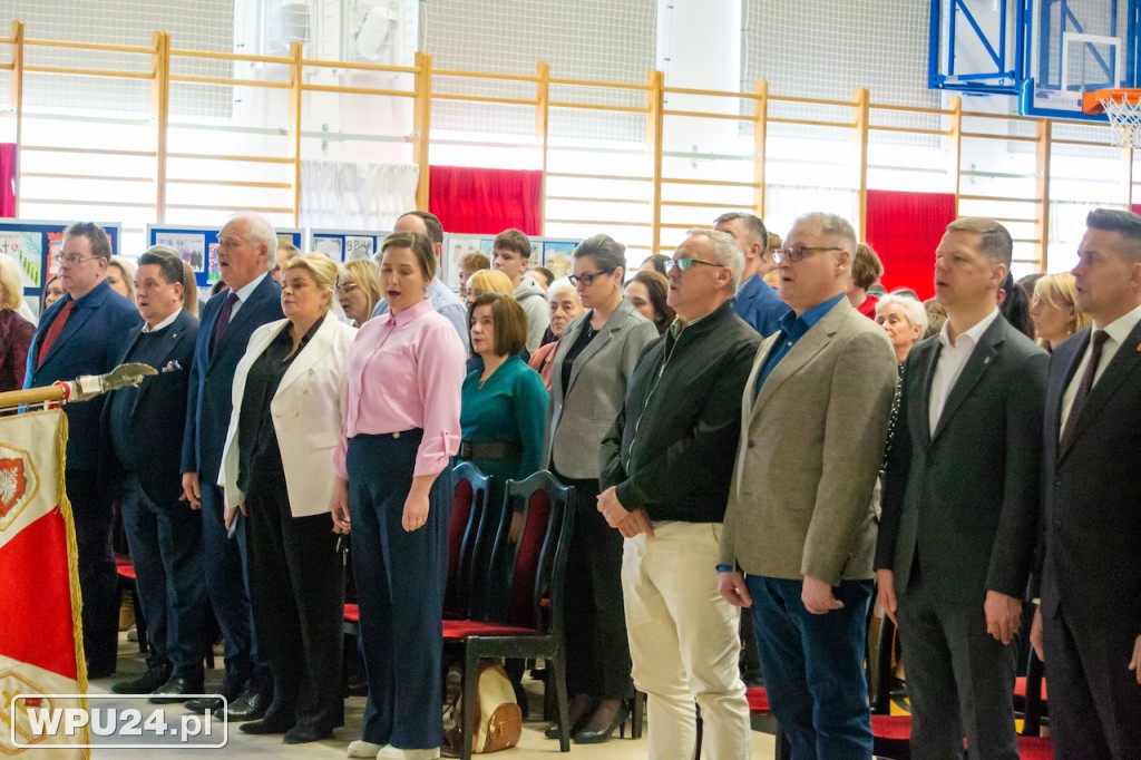 Na renowację sztandaru 13. Pułku Piechoty