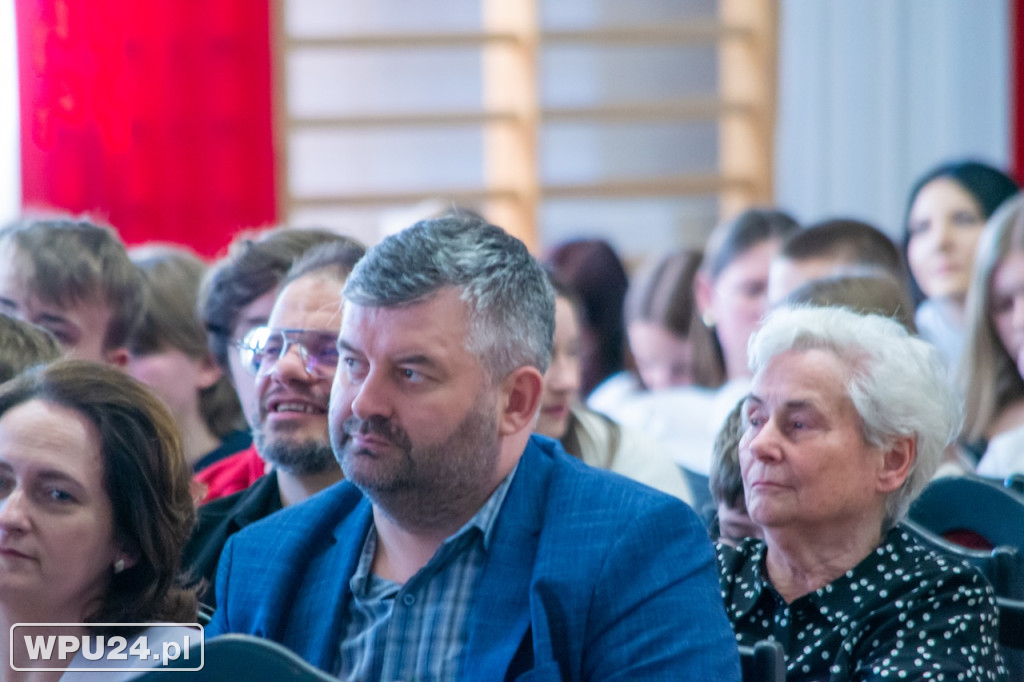 Na renowację sztandaru 13. Pułku Piechoty