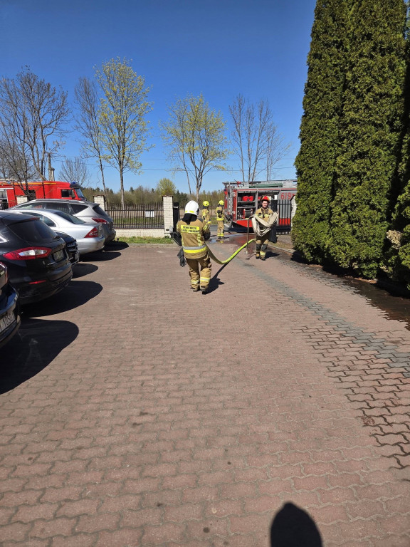 Pożar w firmie transportowej