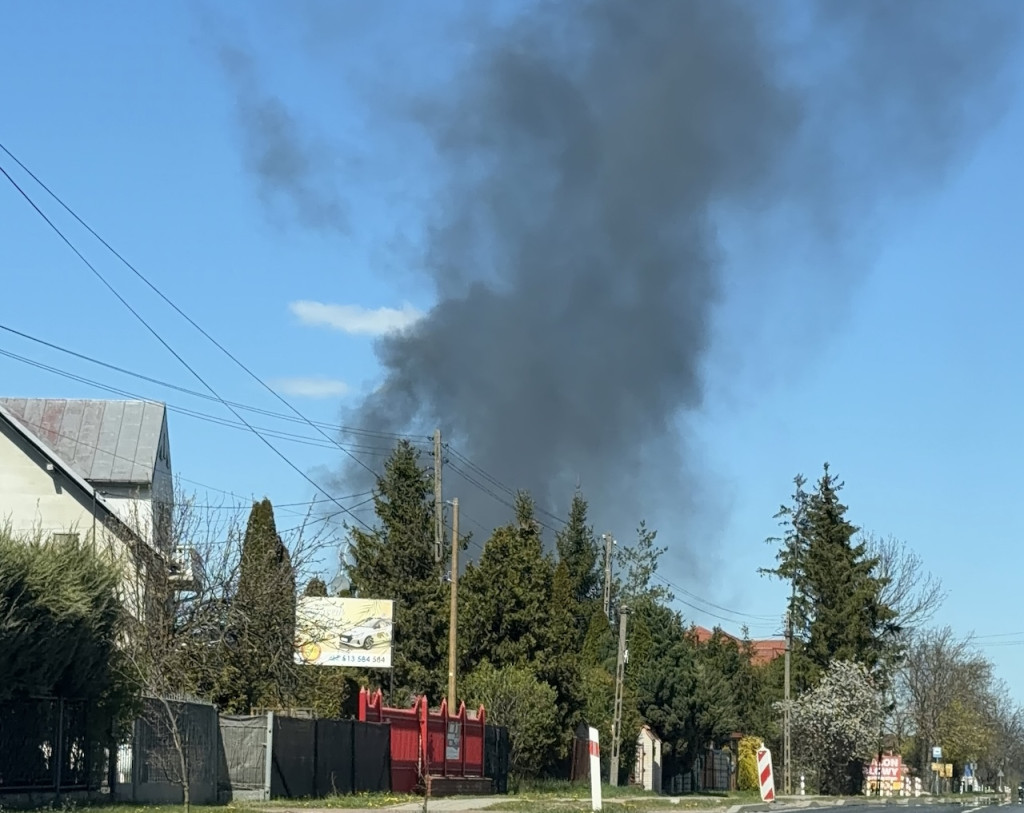 Pożar w firmie transportowej