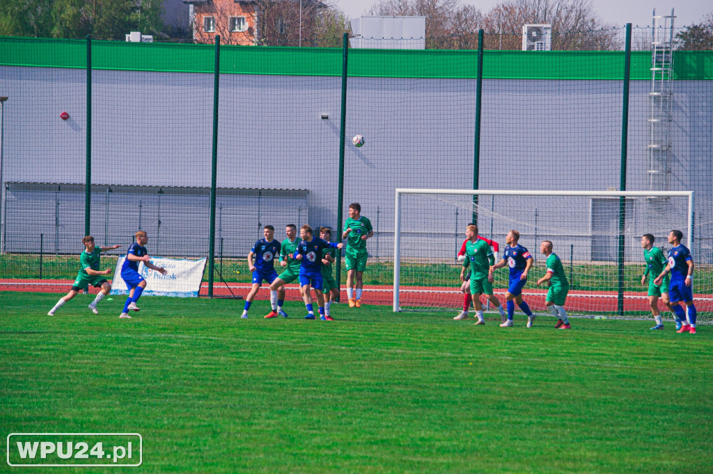 Pewna wygrana zawodników Nadnarwianki