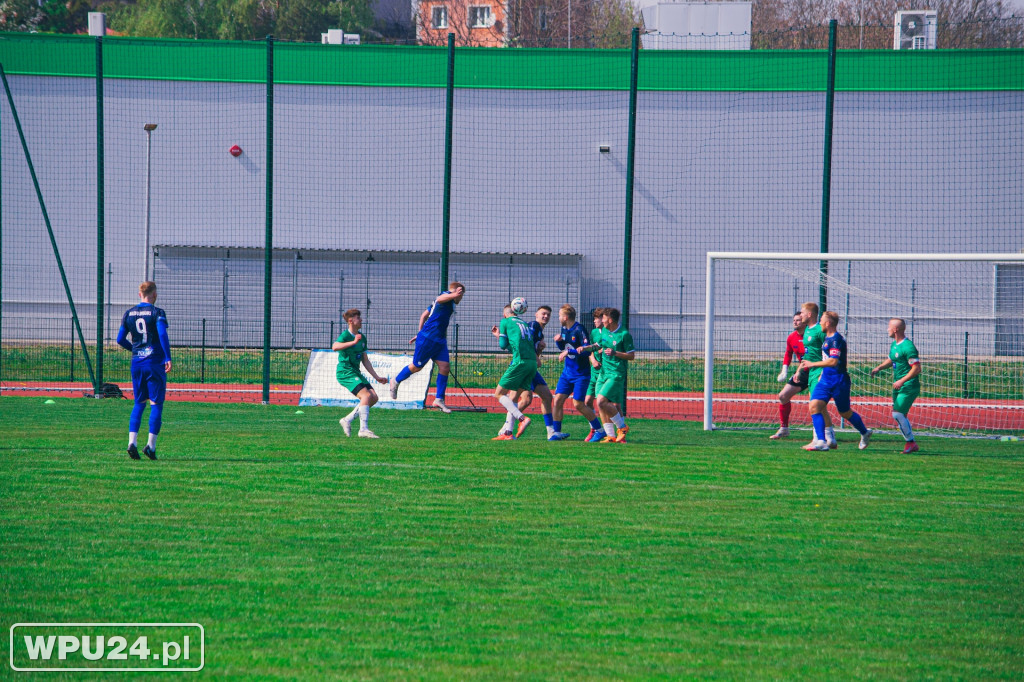 Pewna wygrana zawodników Nadnarwianki