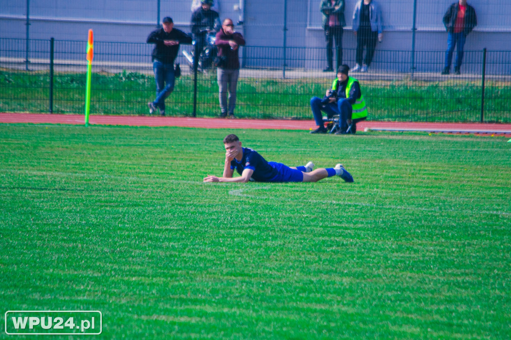 Pewna wygrana zawodników Nadnarwianki