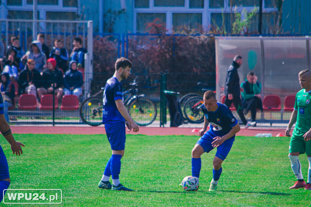 Pewna wygrana zawodników Nadnarwianki