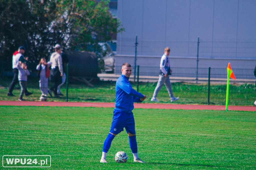 Pewna wygrana zawodników Nadnarwianki