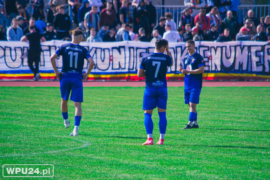 Pewna wygrana zawodników Nadnarwianki