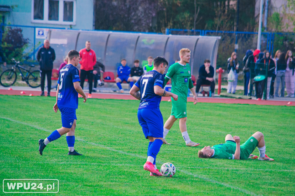 Pewna wygrana zawodników Nadnarwianki