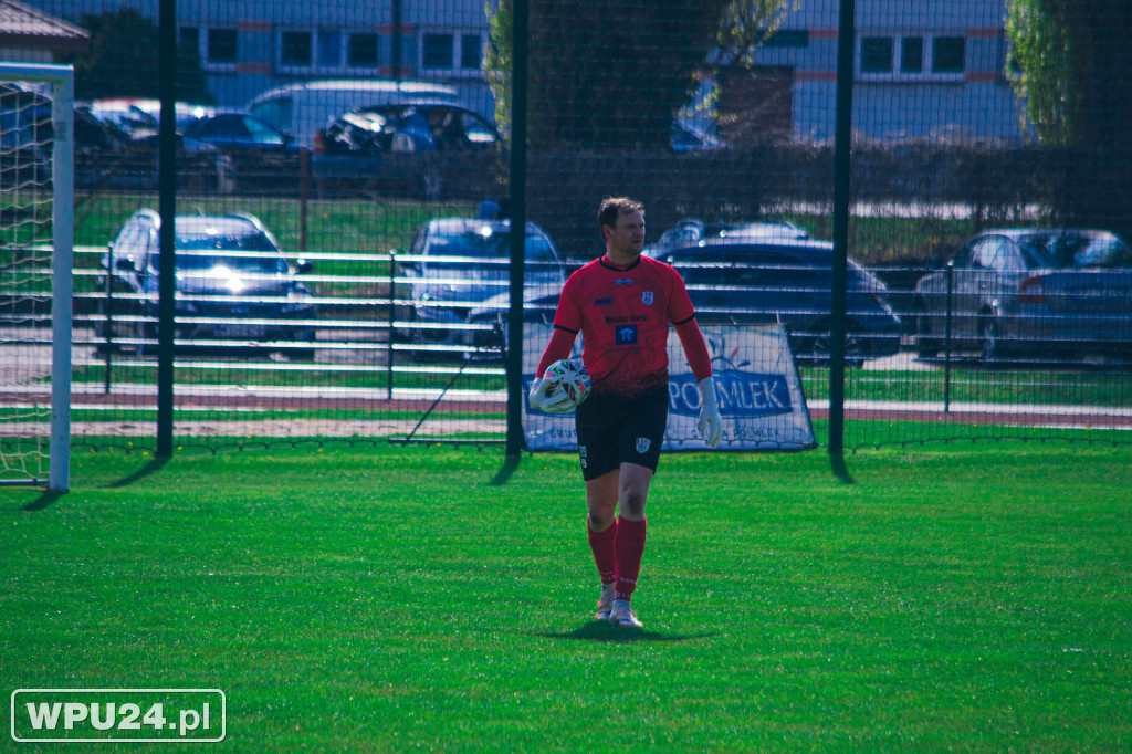 Pewna wygrana zawodników Nadnarwianki