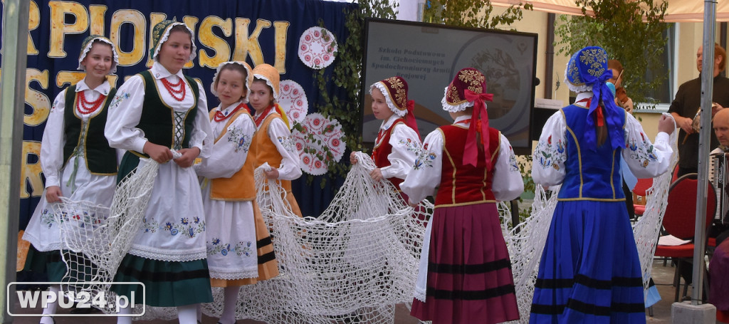 Bursztyn na Kurpiach. Wielkie święto tradycji