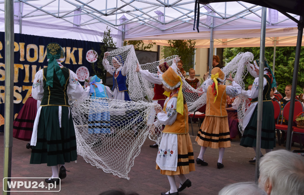 Bursztyn na Kurpiach. Wielkie święto tradycji
