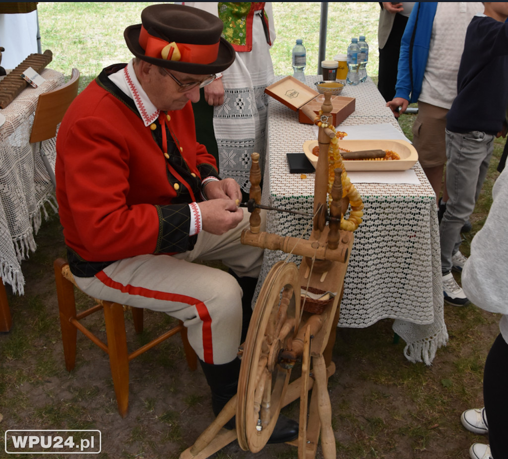 Bursztyn na Kurpiach. Wielkie święto tradycji