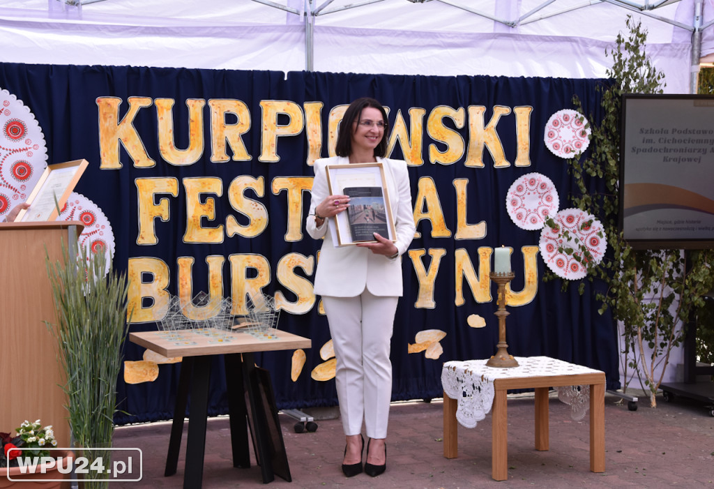 Bursztyn na Kurpiach. Wielkie święto tradycji