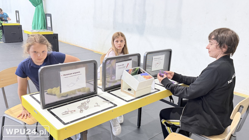 Mobilna wystawa „O matmo!” dotarła do Obrytego