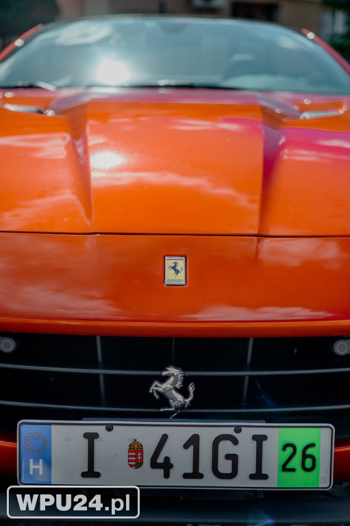 Lamborghini na pułtuskim Rynku