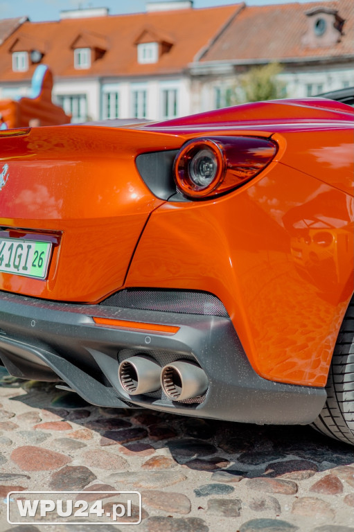 Lamborghini na pułtuskim Rynku