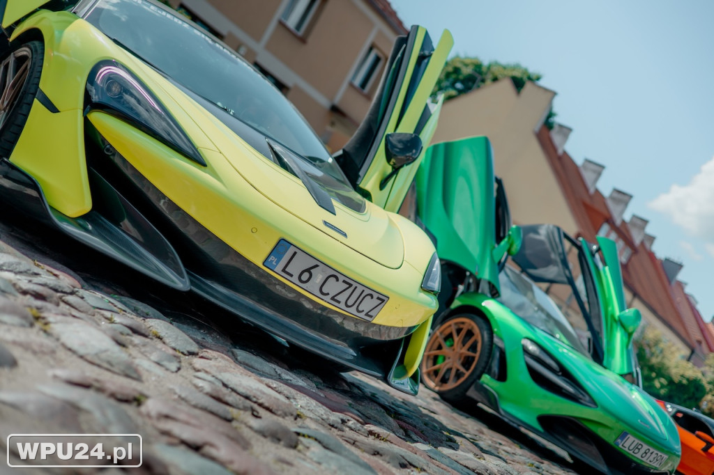 Lamborghini na pułtuskim Rynku