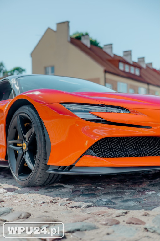 Lamborghini na pułtuskim Rynku
