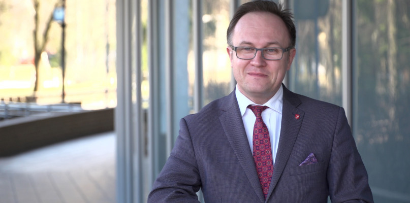 dr n. farm. Piotr Merks - przewodniczący Związków Zawodowych Pracowników Farmacji, sekretarz generalny Europejskich Związków Zawodowych Pracowników Zatrudnionych w Aptekach 