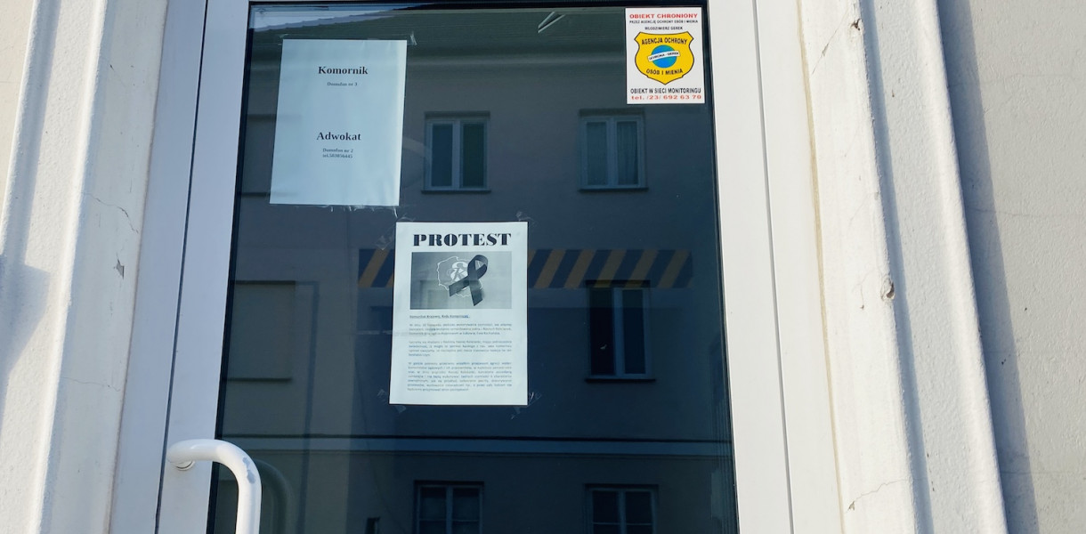 Pułtuska kancelaria komornicza informuje o powodzie zamknicia
