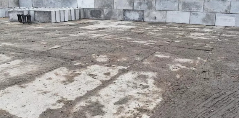 Foto: Przygotowany na przyjęcie węgla plac magazynowy w Płocochowie