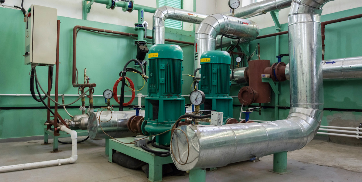 Pompy głębinowe – jak działają i kiedy warto je stosować?