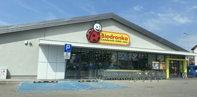 Pułtuska Biedronka przy ul. Przemiarowskiej