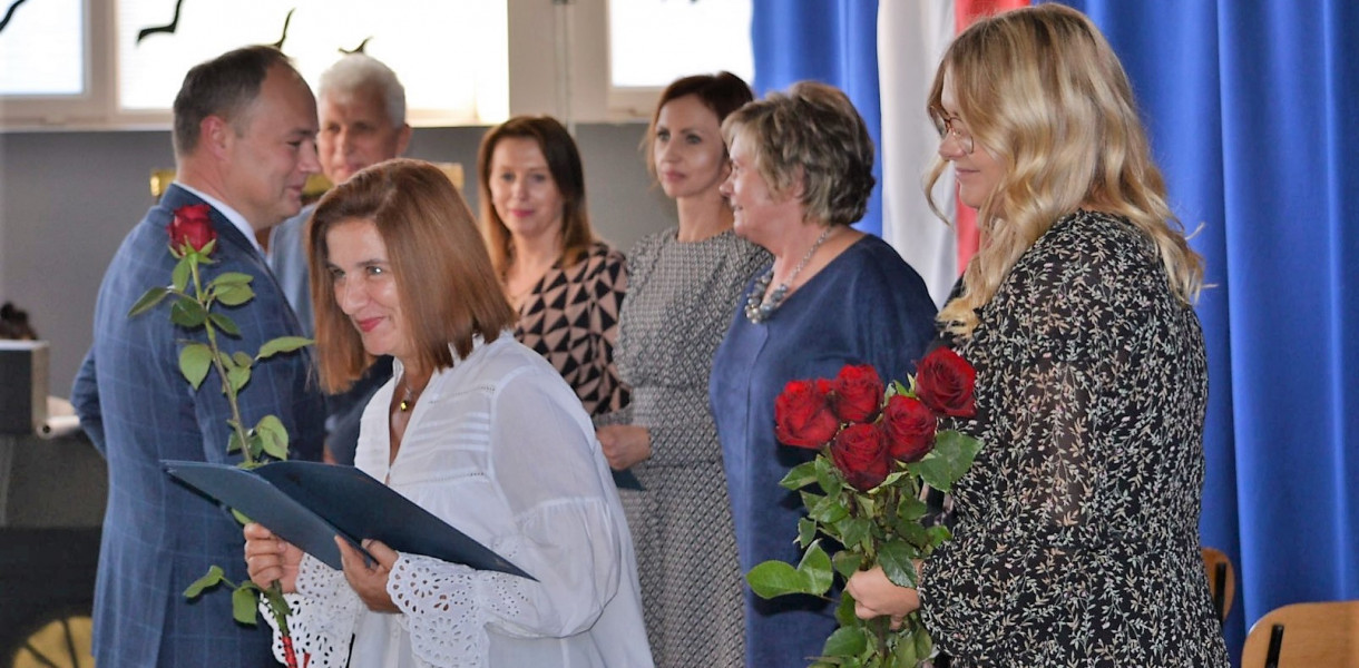 Powiat Pułtuski dla "swoich" edukatorów zorganizował wspólne obchody w Specjalnym Ośrodku Szkolno - Wychowawczym 