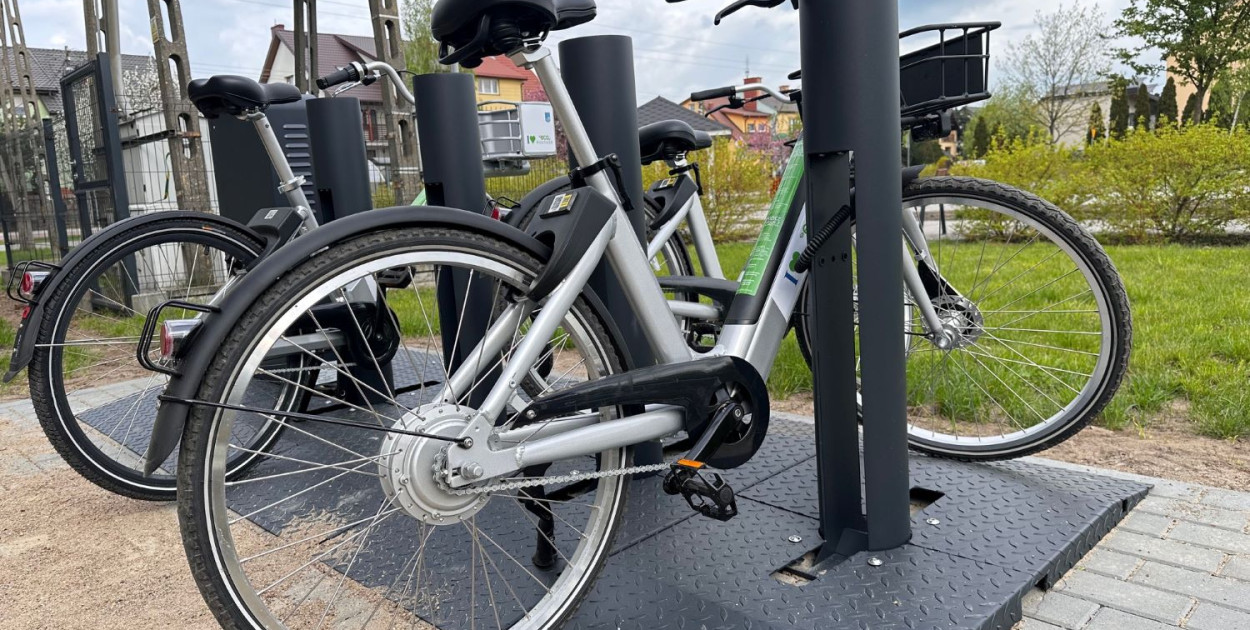 Mieszkańcy Pułtuska chętnie korzystają z miejskich rowerów, a dystanse robią wrażenie!