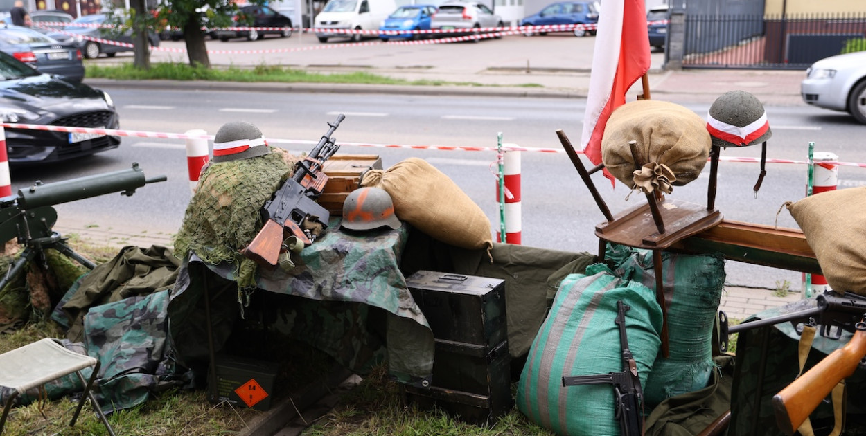 81. rocznica Powstania Warszawskiego pod bramą Kościuszki 39 w Pułtusku