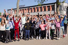 Uczniowie z Błędostowa odkryli nową pasję-1751