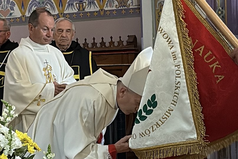Publiczna szkoła w Skaszewie z wyjątkowym patronem