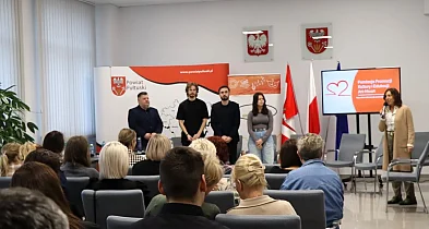 Dorastanie bez przemocy – konferencja Fundacji Promocji Kultury i Edukacji-25345