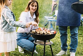 Czy 2 maja to dzień wolny od pracy? Jak działają sklepy i urzędy?-29072
