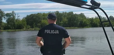Nowe łodzie i sygnały świetlne! Policyjne patrole już na rzece-29088