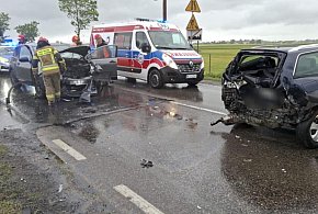 Dramatyczny poranek na DK-60. 20-latka z Pułtuska w szpitalu!-29446