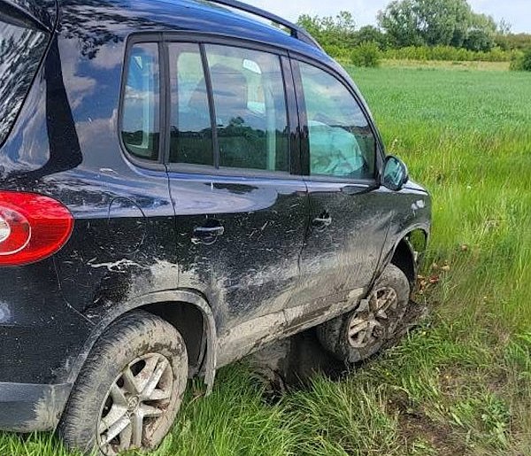 🚓 Strażacy z Pułtuska i Głodowa na ratunek! Groźna sytuacja na DW61-29601