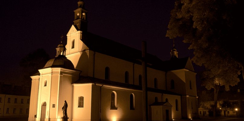Zwiedź pułtuską bazylikę nocą! Co odkryjesz w jej wnętrzu? - 29740