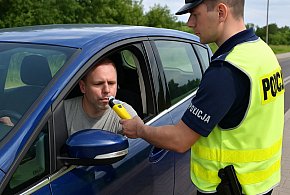 64-latek z Warszawy wpadł w Pułtusku. Co teraz z jego prawem jazdy?-29785