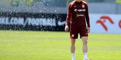 PZPN: Robert Lewandowski pozbawiony opaski, Piotr Zieliński nowym kapitanem-29997