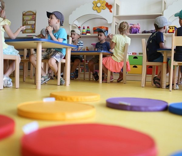 Zajęcia w przedszkolach będą prowadzić osoby niebędące nauczycielami?-30330