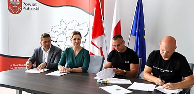Podpisanie umów na realizację kolejnych inwestycji drogowych -30342