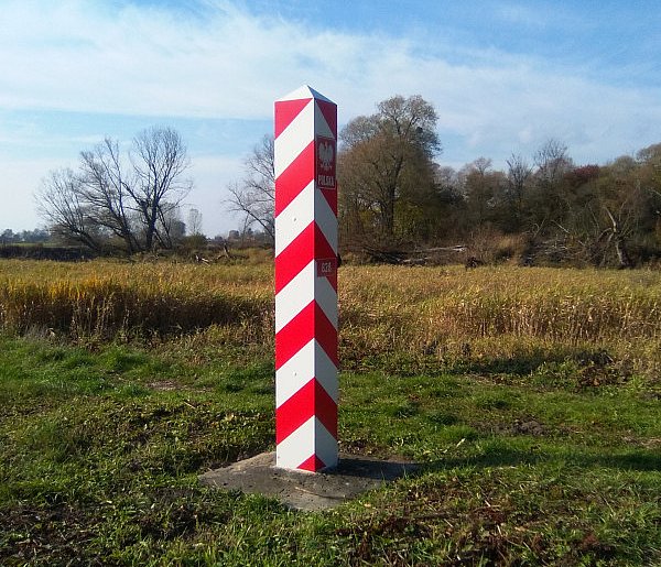 Nie każdy przejedzie bez zatrzymania. Wracają kontrole na granicach Polski-30498