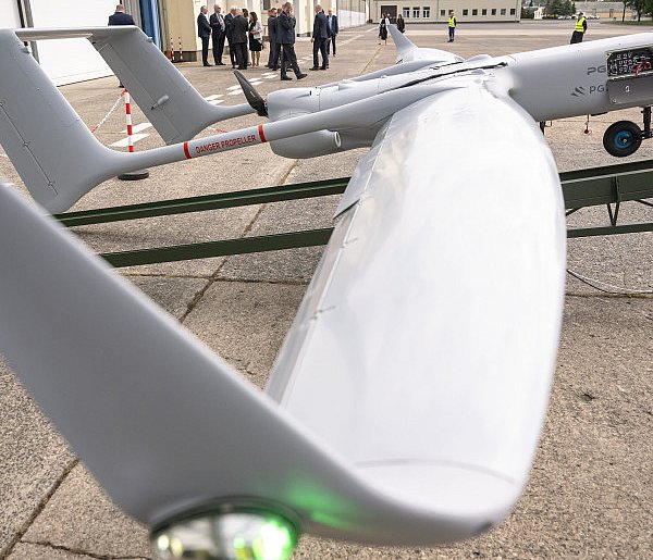 Nauka obsługi dronów w polskich szkołach?-30899