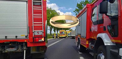 Strażacy rozcięli obrączkę, by uratować palec! Niezwykła interwencja-30989