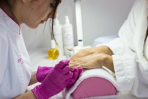 U kosmetyczki szykują się zmiany. Co czeka klientki od września?-31296